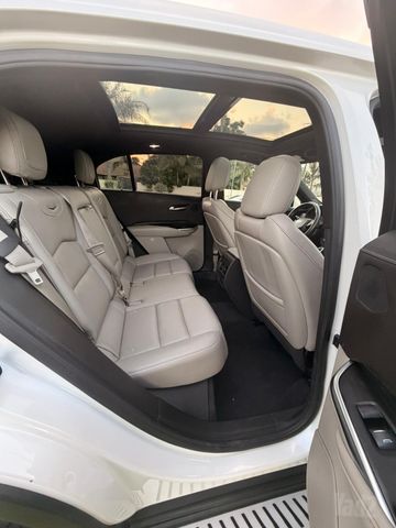 קאדילק XT4
