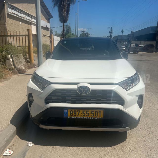 מודעת רכב טויוטה RAV4