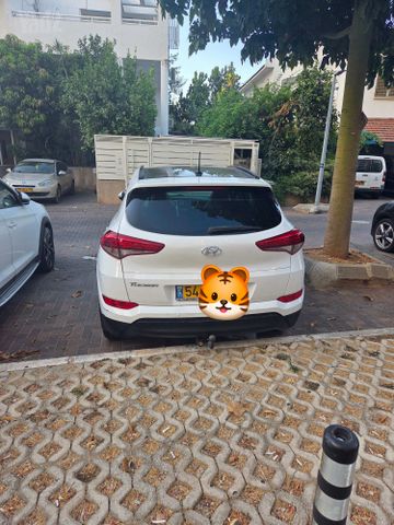 יונדאי טוסון
