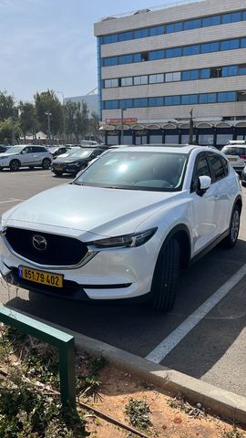 מודעת רכב מאזדה CX-5