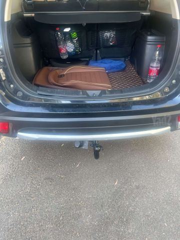 מיצובישי אאוטלנדר
