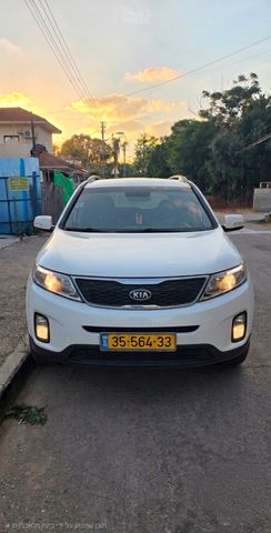 קיה סורנטו
