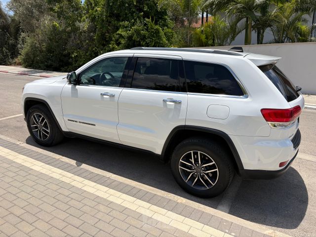 ג'יפ גרנד צ'ירוקי