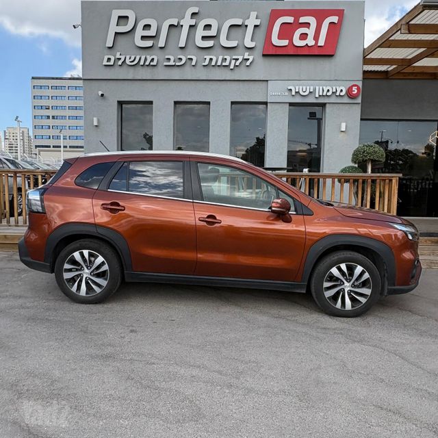 סוזוקי S-Cross