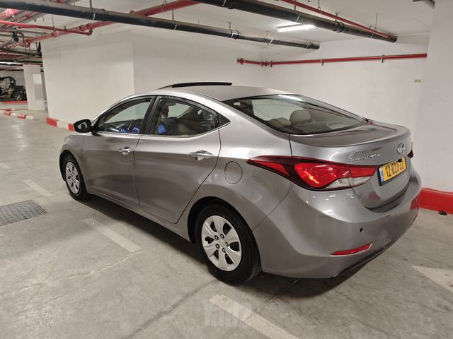 יונדאי I35