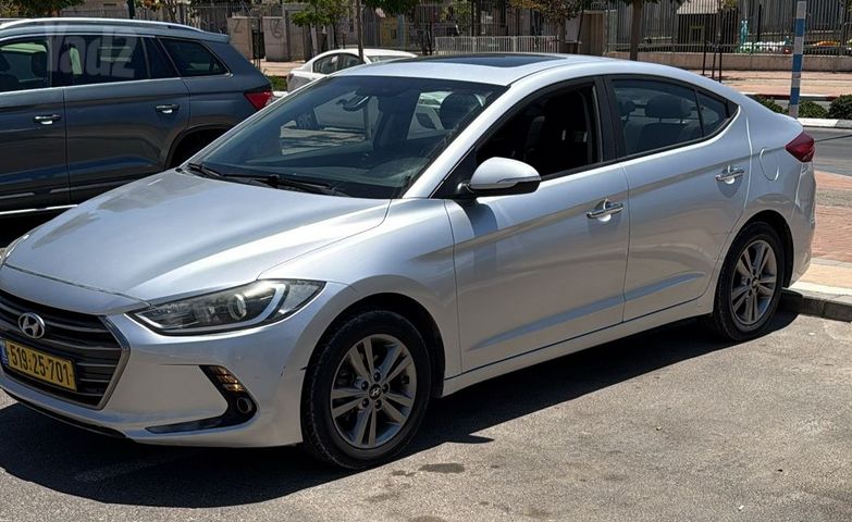 יונדאי אלנטרה