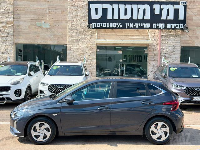 יונדאי i20