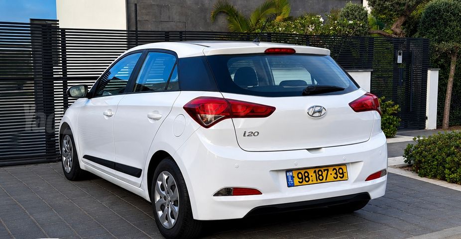 יונדאי i20