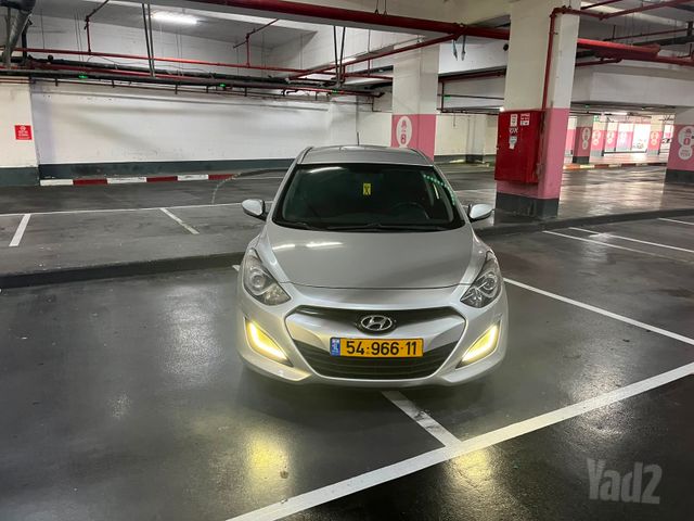 יונדאי i30