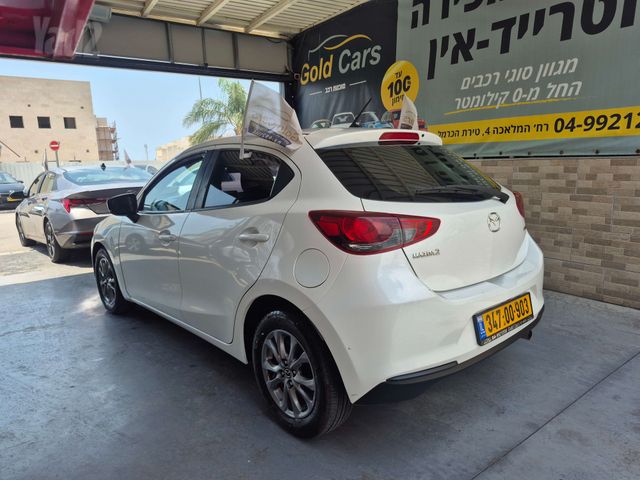מודעת רכב מאזדה 2 2