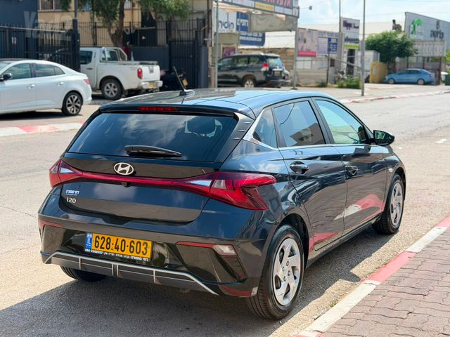 יונדאי i20