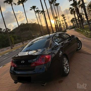 אינפיניטי G37