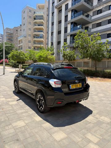 סובארו XV
