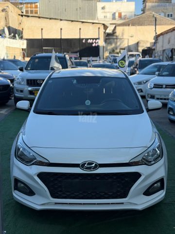יונדאי i20