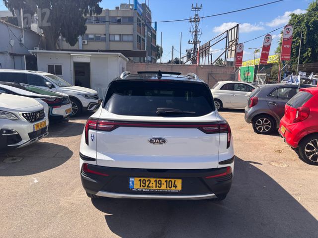 ג׳יי.איי.סי E-JS4