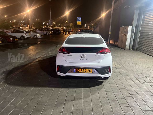 יונדאי איוניק