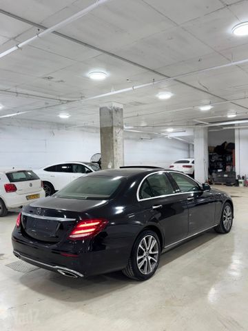 מרצדס-בנץ E-class
