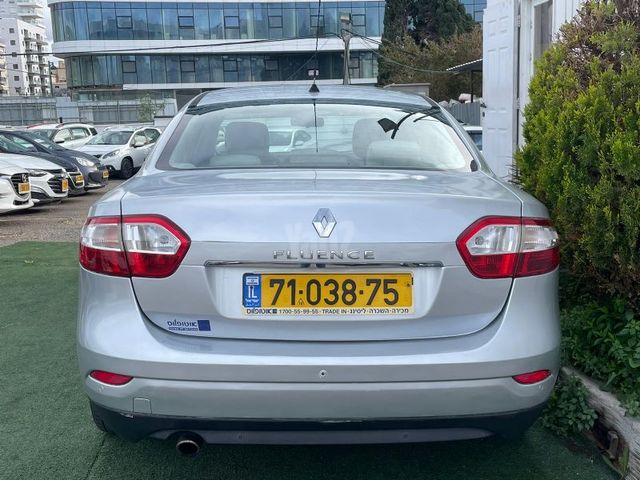 רנו פלואנס