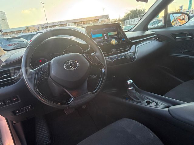 טויוטה C-HR