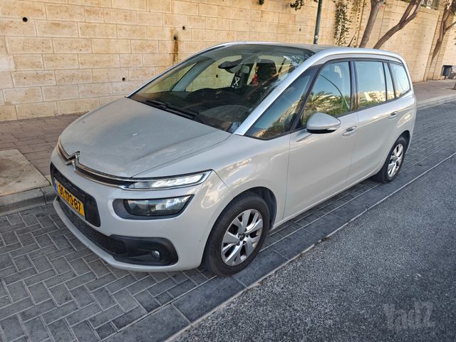 מודעת רכב סיטרואן C4 פיקאסו
