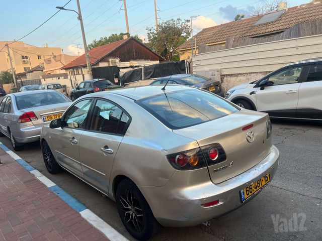 מודעת רכב מאזדה 3 2