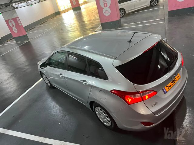 יונדאי i30