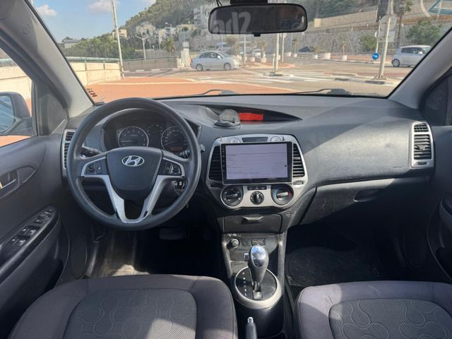 יונדאי i20