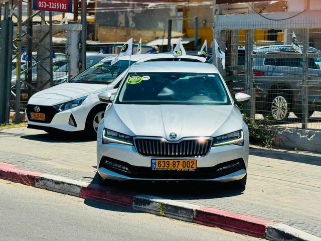 מודעת רכב סקודה סופרב