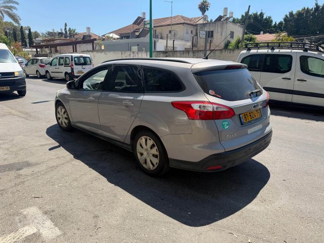 פורד פוקוס