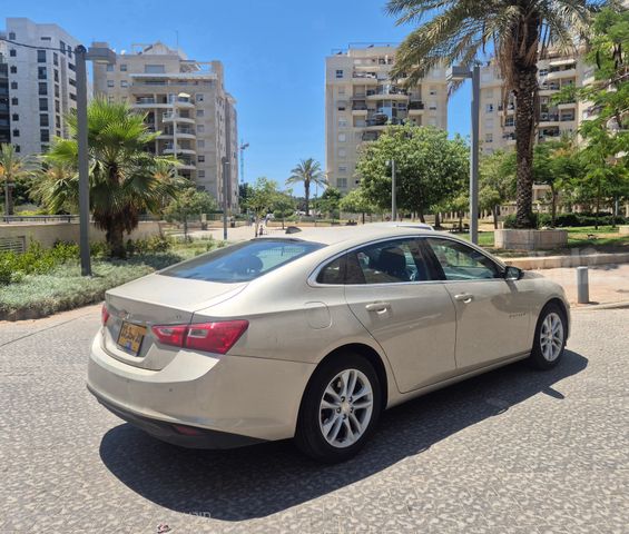 שברולט מאליבו