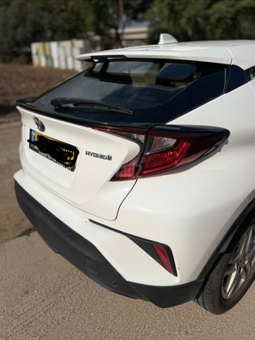 טויוטה C-HR