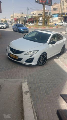 מודעת רכב מאזדה 6