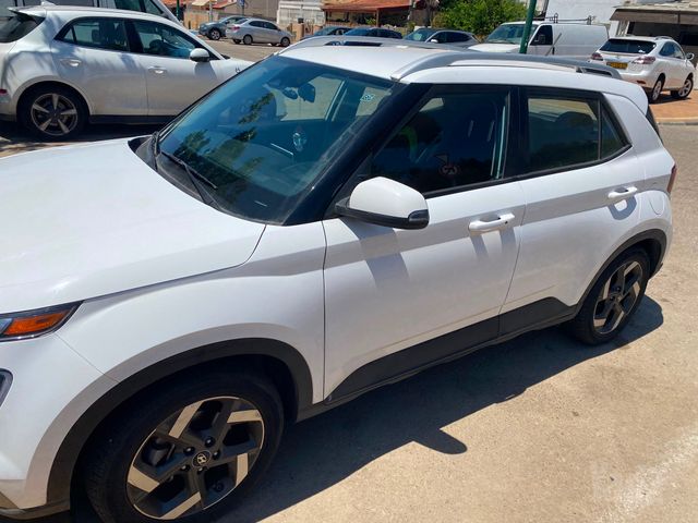 וניו Premium אוט׳ 1.6 (121 כ״ס)