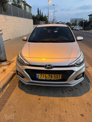 מודעת רכב יונדאי i20