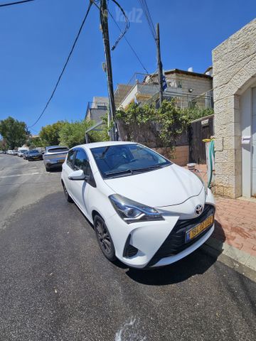מודעת רכב טויוטה יאריס