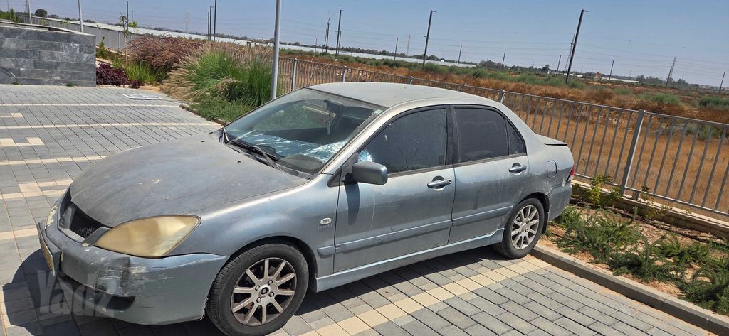 מודעת רכב מיצובישי לנסר