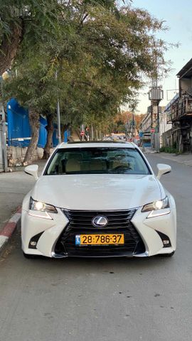 לקסוס GS