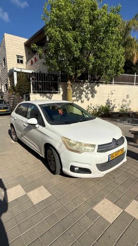 סיטרואן C4