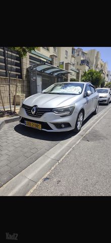 רנו מגאן