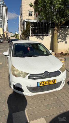 מודעת רכב סיטרואן C4