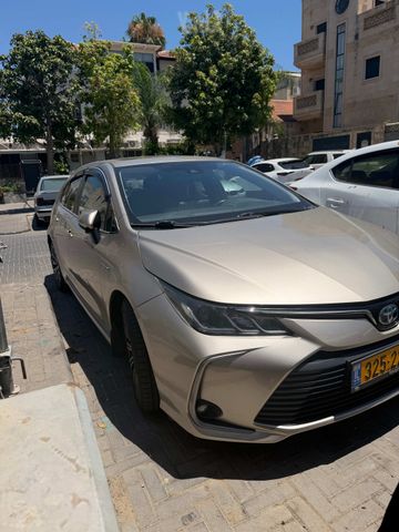 טויוטה קורולה
