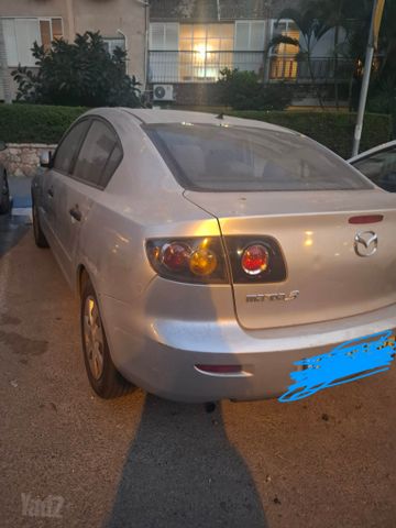 מאזדה 3