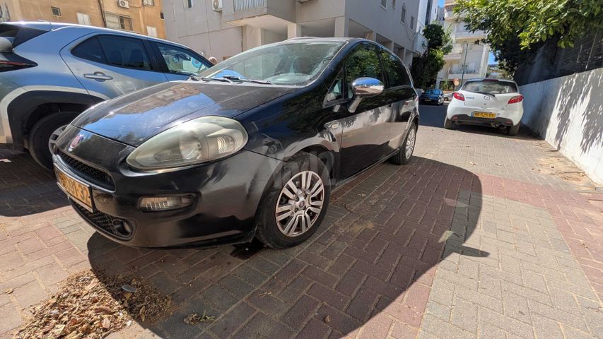 מודעת רכב פיאט פונטו