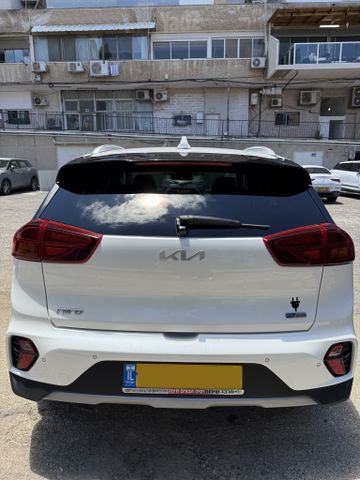 קיה נירו