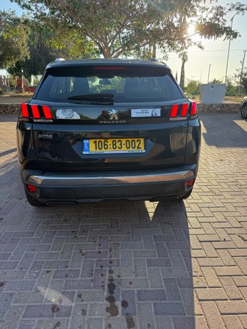 פיג'ו 3008