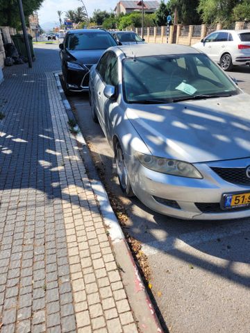 מודעת רכב מאזדה 6
