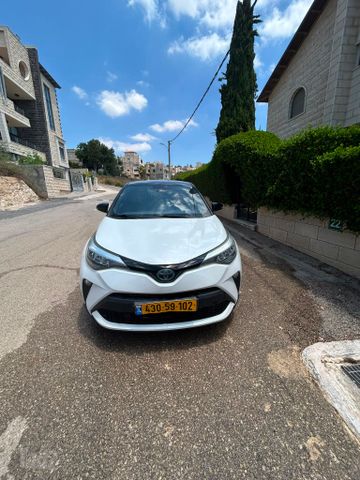 טויוטה C-HR