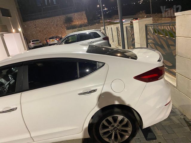 יונדאי אלנטרה