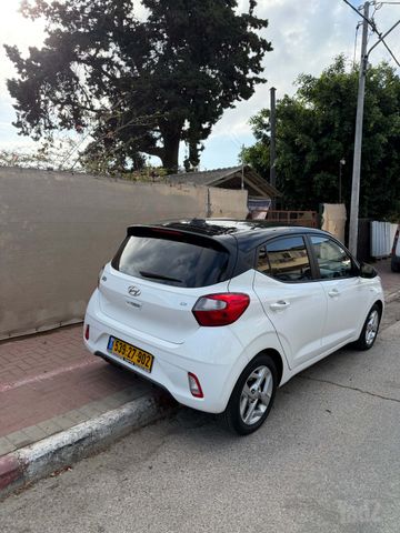 יונדאי i10