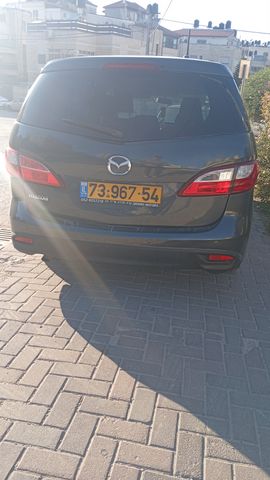 מודעת רכב מאזדה 5
